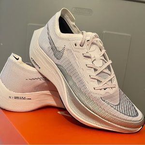 Men’s Nike ZoomX Vaporfly Next% 2